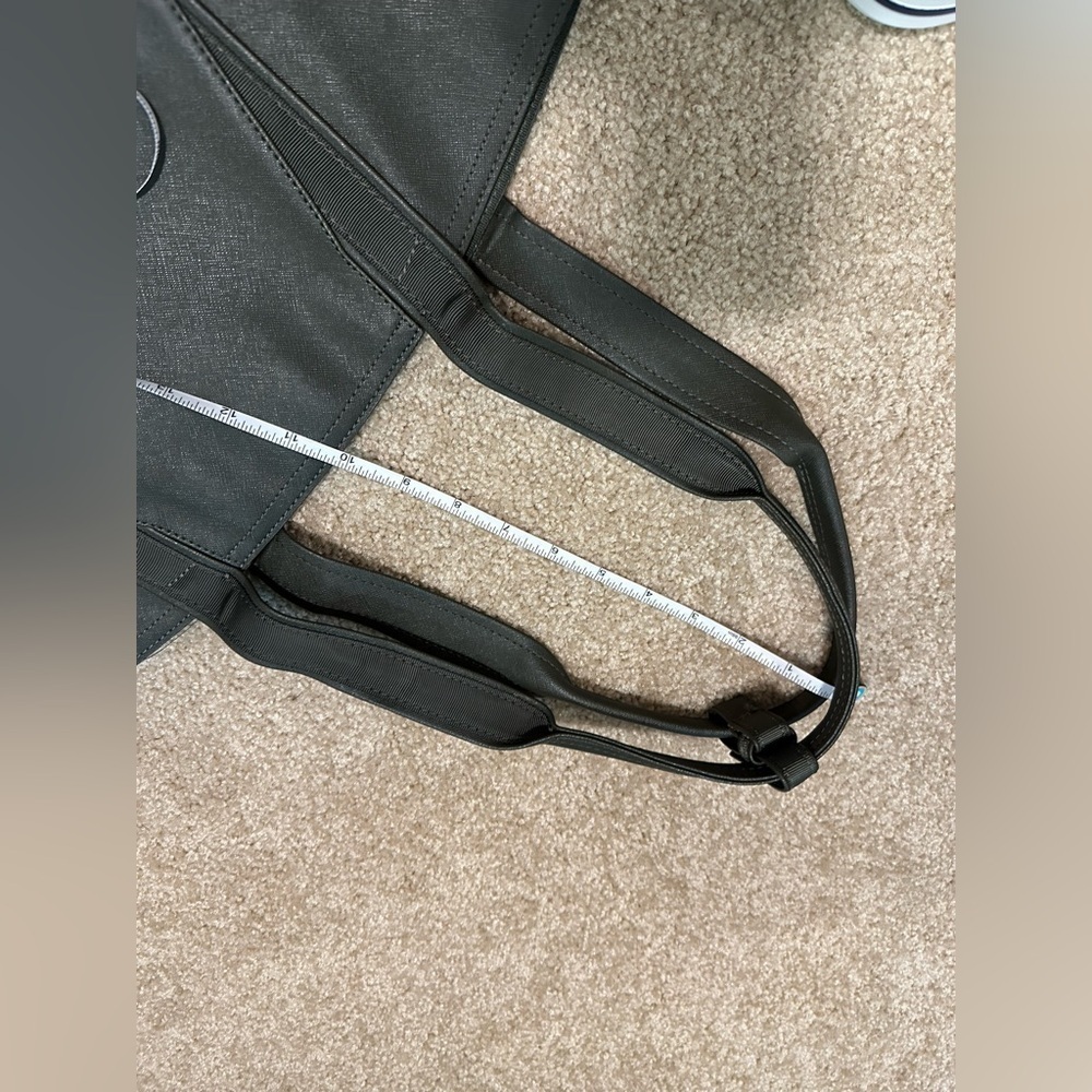Lululemon All Day Tote and Small Pouch Dark Olive - Picture 9 of 16